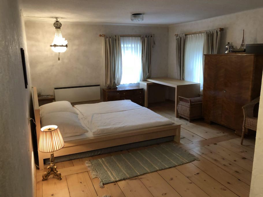 Large bedroom (1) with beautiful garden view