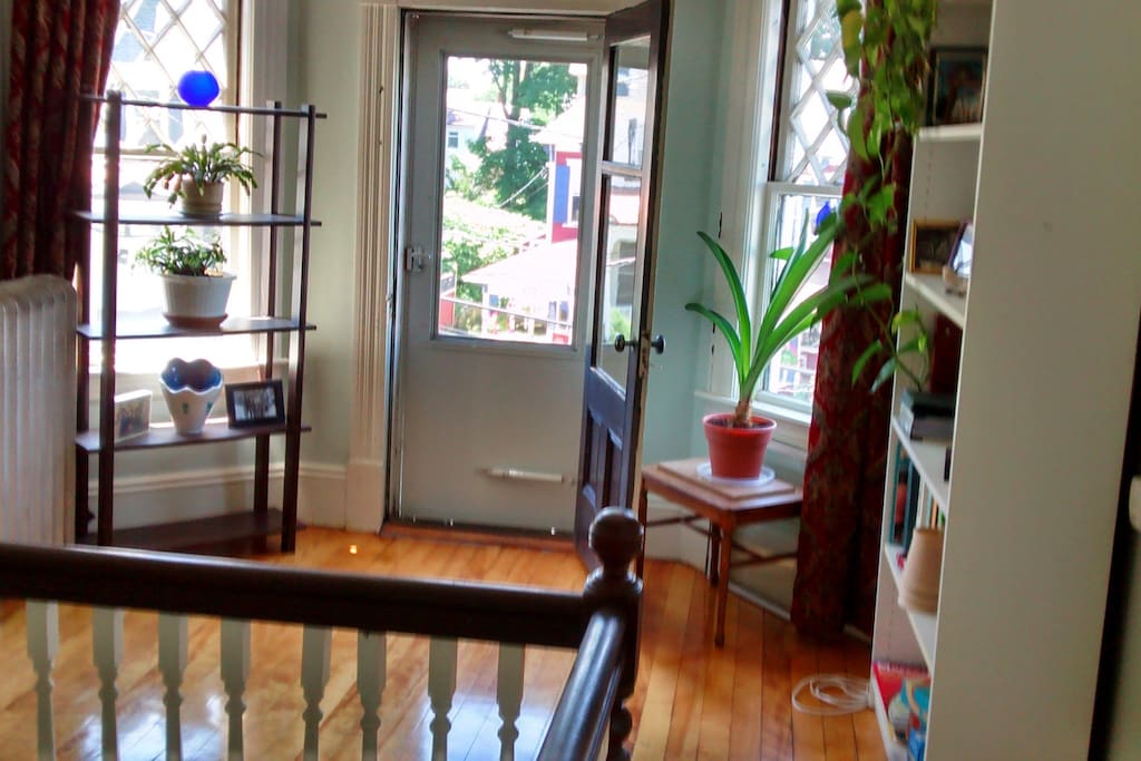 Upstairs Foyer
