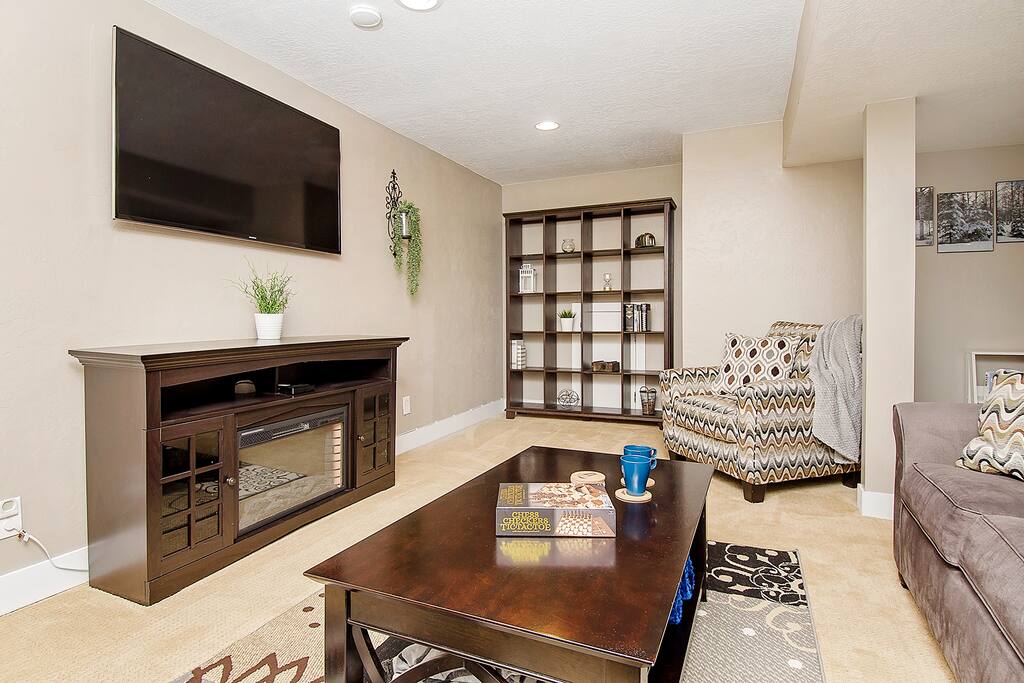 Living Room - 55" TV - Fireplace