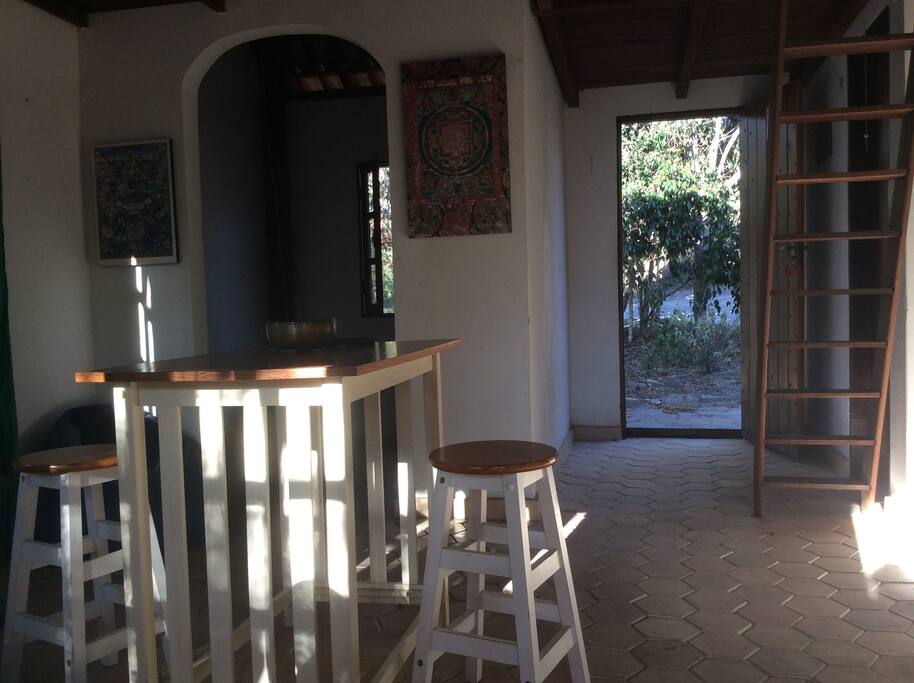 Visao da sala e entrada