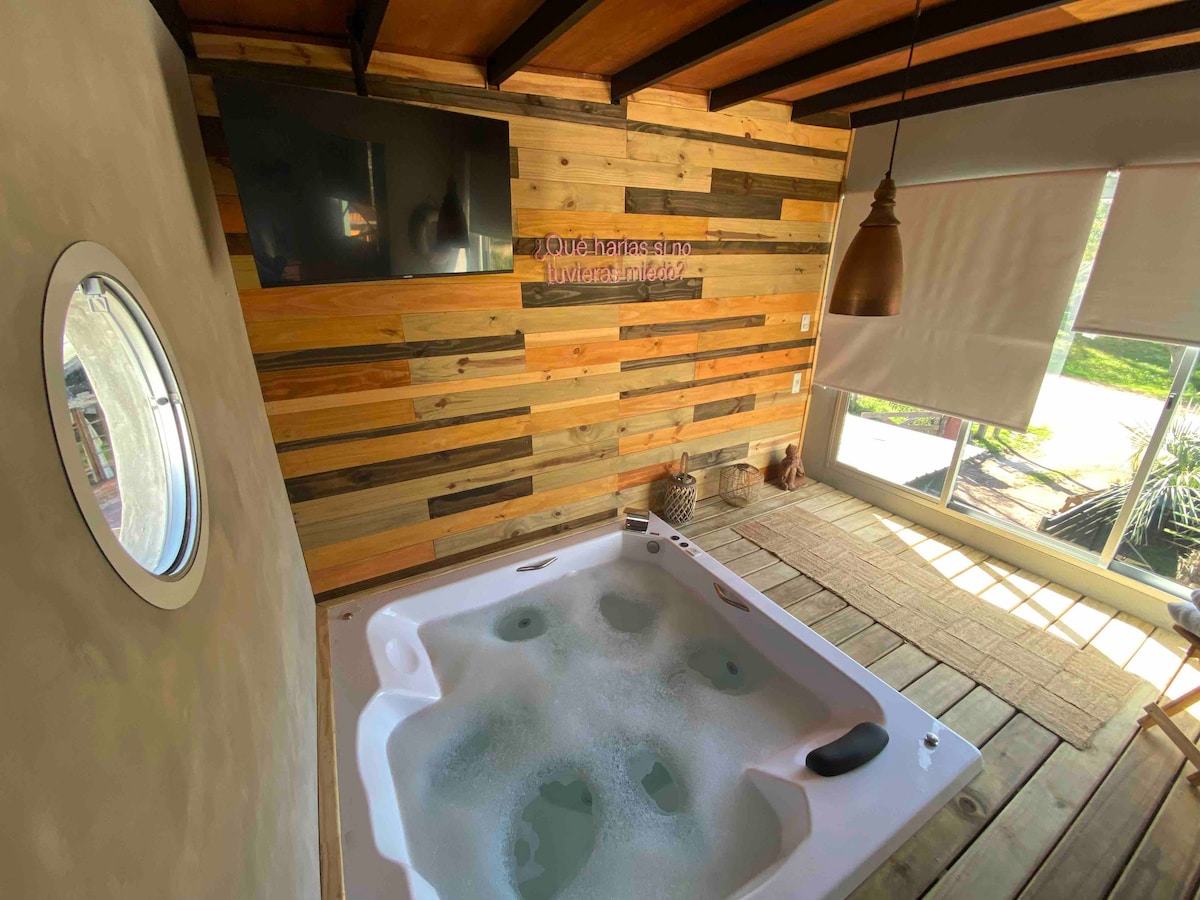 Top Airbnb: Apto privado piscina y jacuzzi climatizado a Playa Hermosa