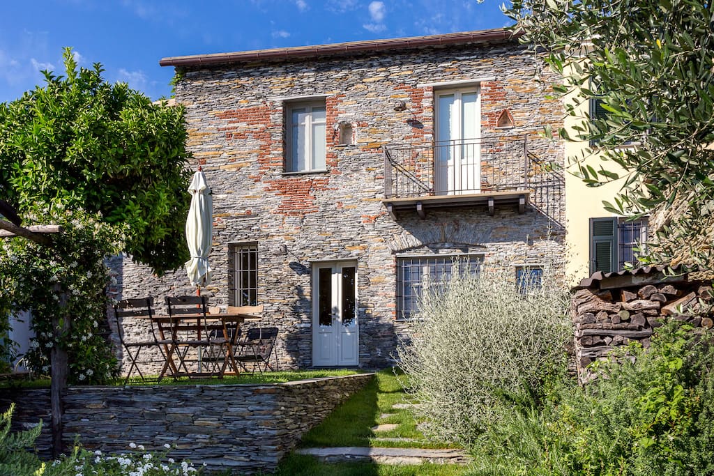 La casa e il giardino