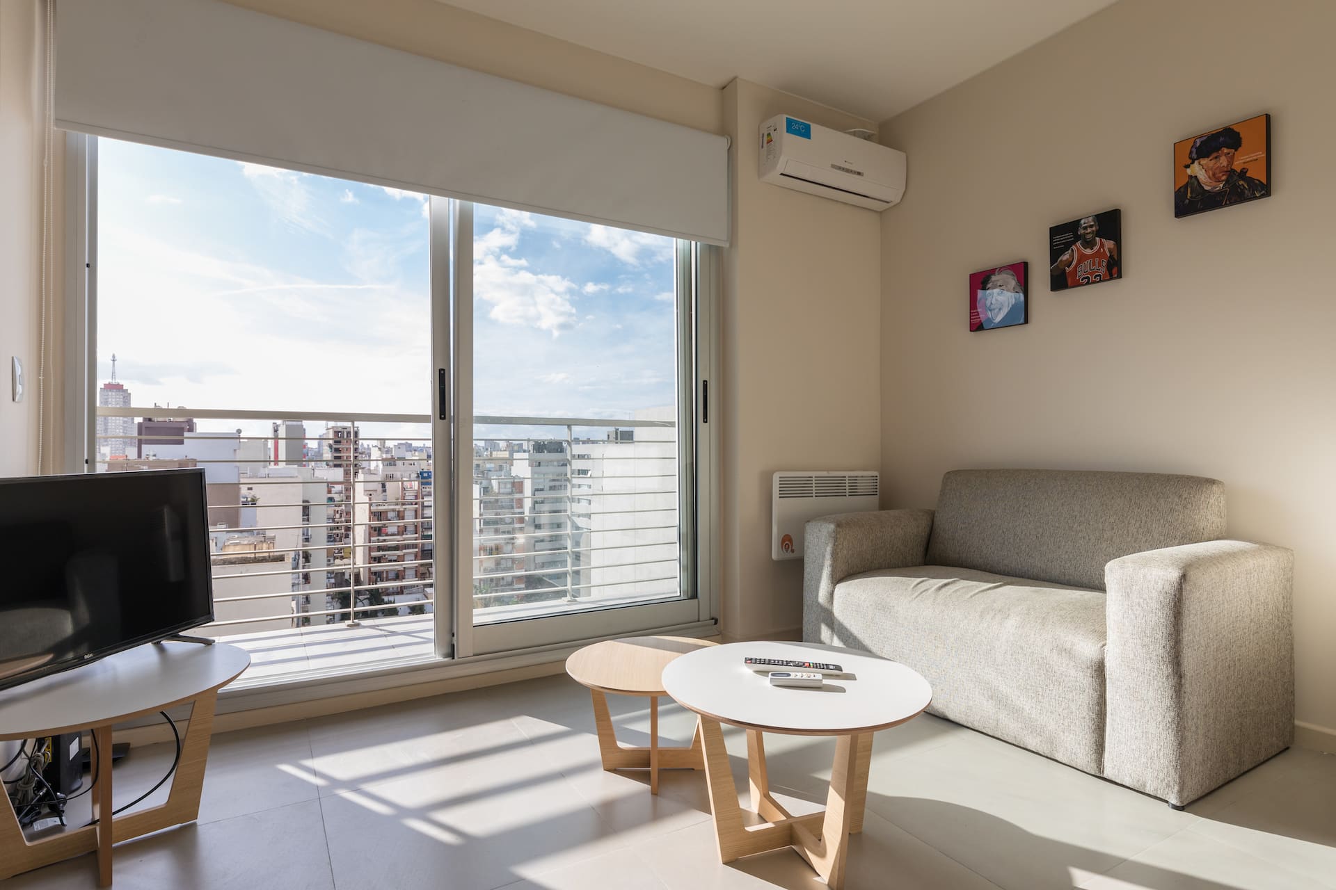 My Soho Studio - Beautiful with Full amenities