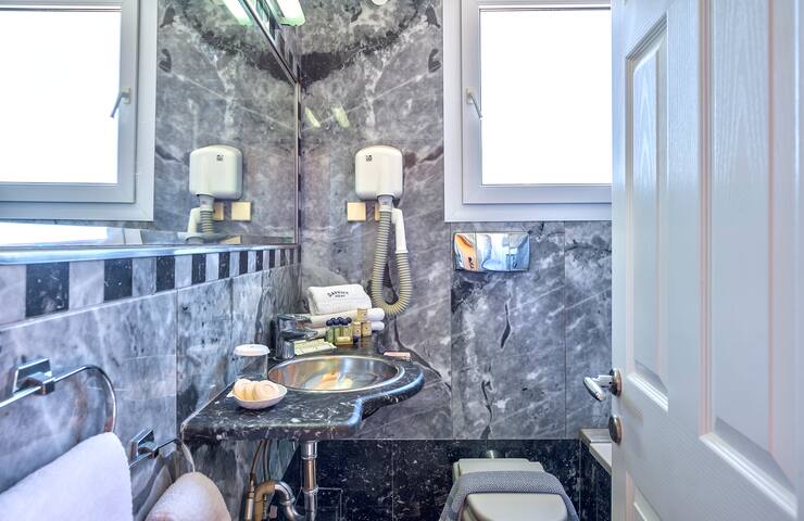 4 Villas,Sleeps 24, Beach, Pool gallery image 5