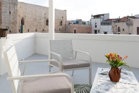 suite la Corte