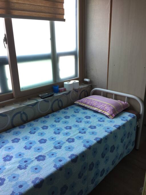 private bed
