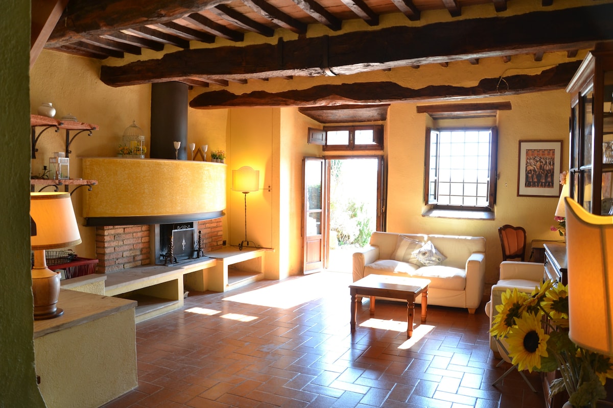 Successful Airbnb property: Granaio cypress grove in Castellina In Chianti