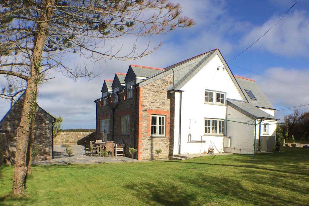 Old School House, Porthcothan, St Merryn, Padstow Houses for Rent in