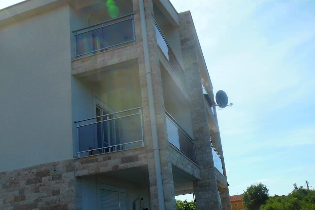 4 balcony, large private balconies.
