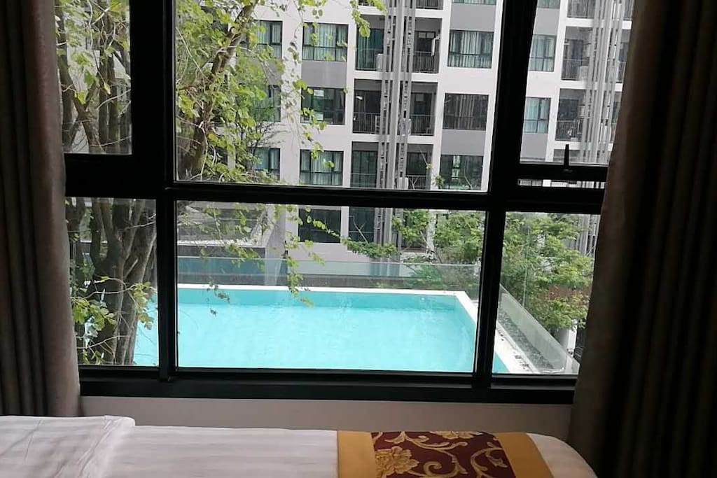 卧室可直接看见泳池