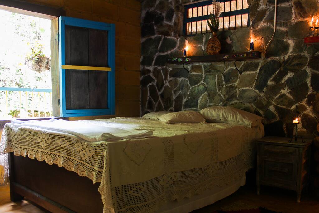 Cama