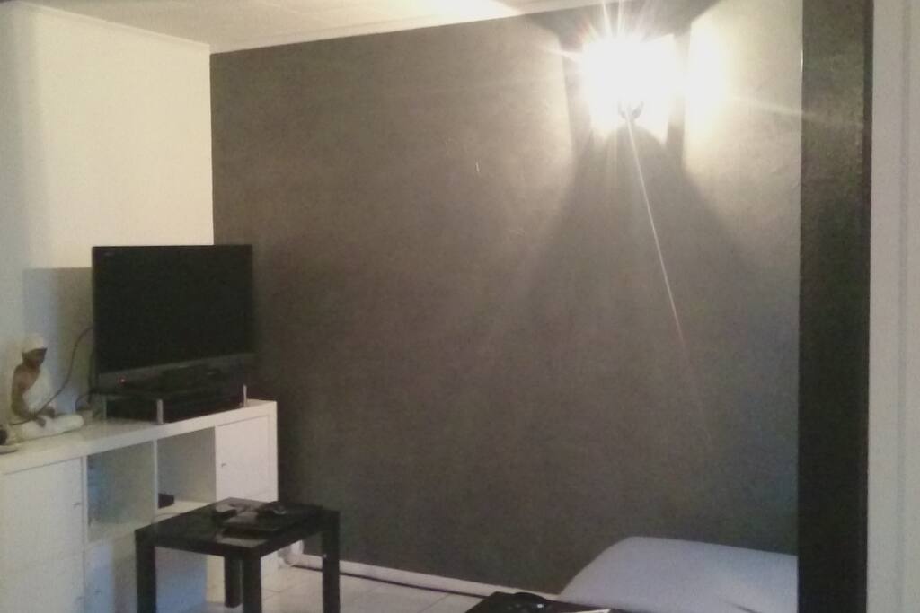 LE SALON