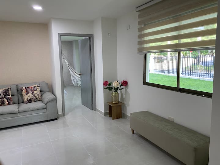 Mejor Zona/precio Y Confort.muy Cerca A Mall,exito - Montería