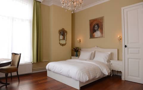 Bed and breakfast Easynuhman near van Gogh