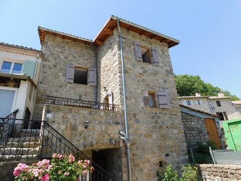 "La Cibale", Character House