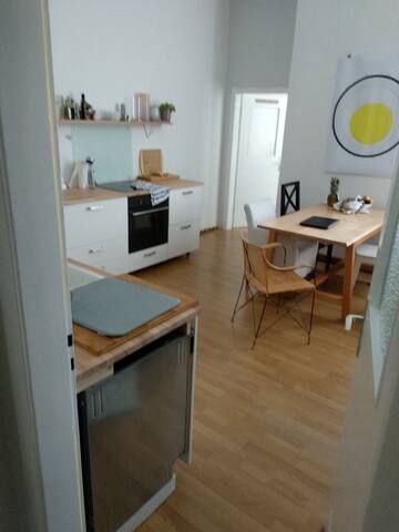 Schöner Altbau, verkehrsgünstig Nähe Messe