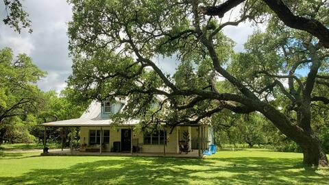 Hye n Bye - Private Ranch by wine/whiskey/wildlife