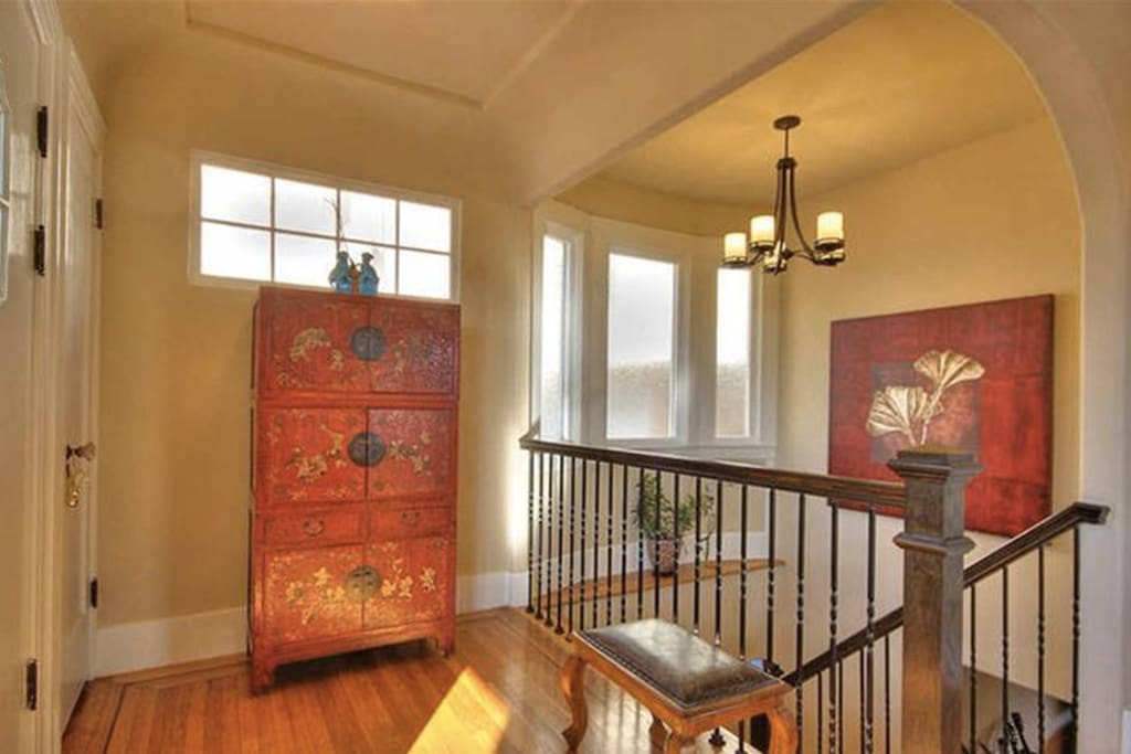 Entryway to the home (please remove your shoes :-)