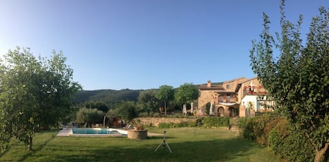 Top Airbnb: Casale Toppello on Lake Trasimeno in Passignano Sul Trasimeno