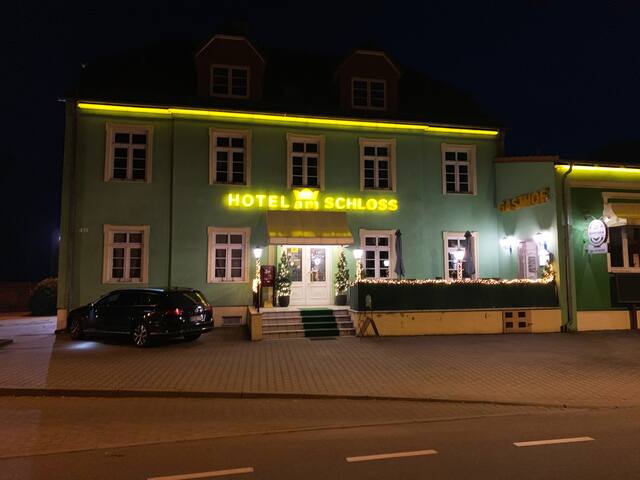HOTEL-on CASTLE