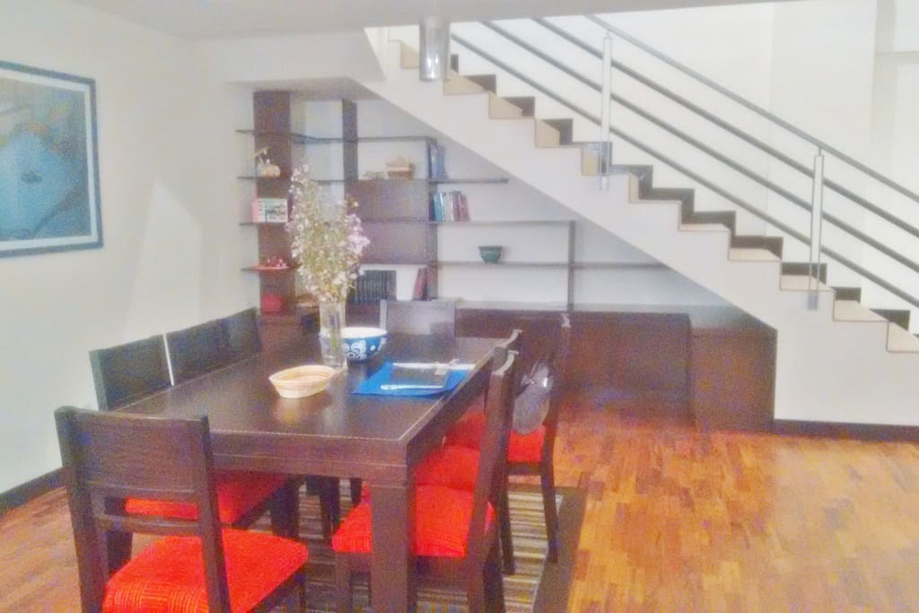 Duplex apartment - 8 person dining room table