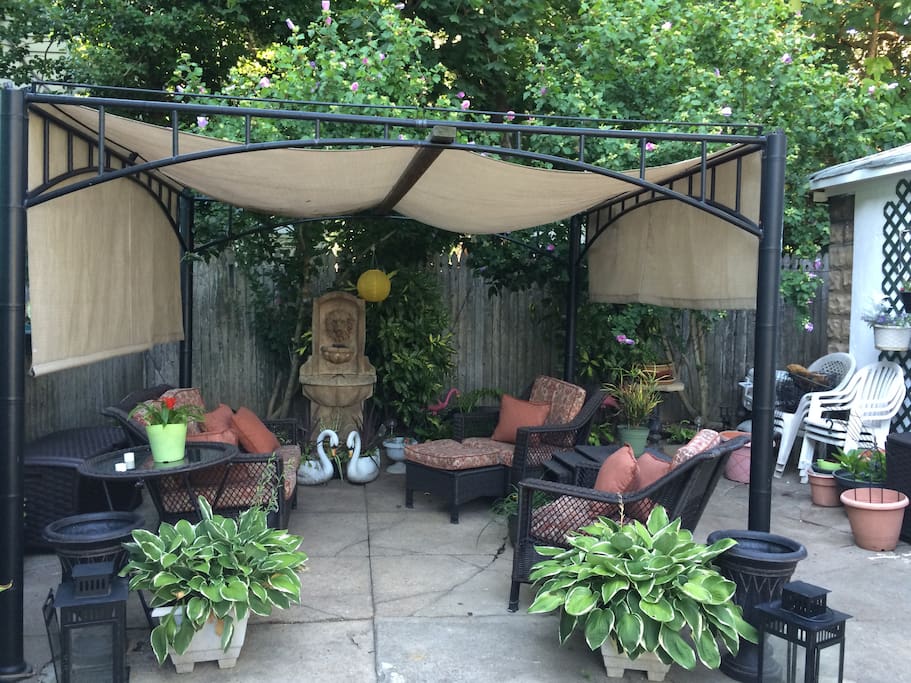Access the beautiful backyard for brunch or lunch