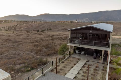 Best Location, center of Valle, Brand New!