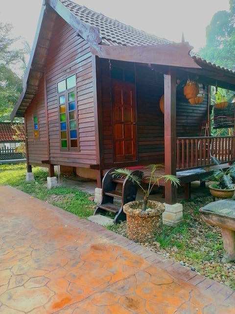 Homestay Manis Cottage (Private Pool)