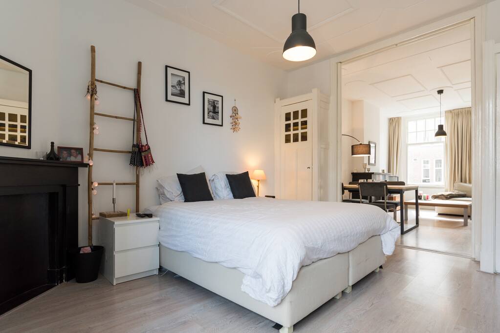 Bed Room