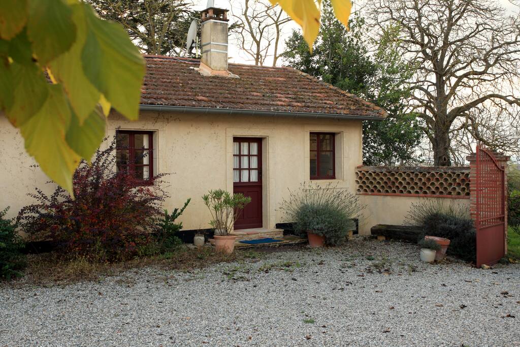Maison des Pyrenees 2 - from the courtyard
