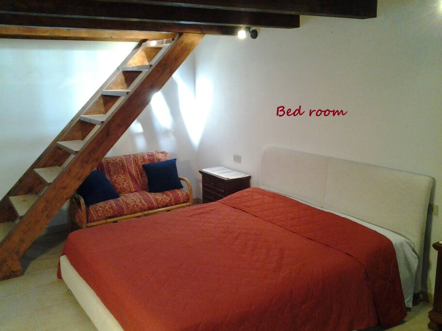 LETTO MATRIMONIALE