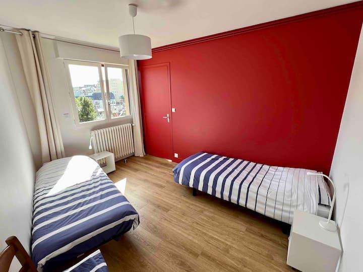 2 .ª habitación con 2 camas de 90 