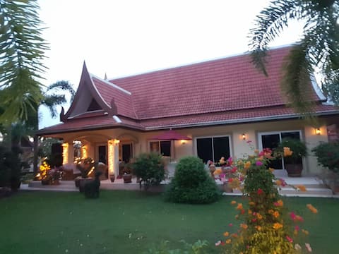 Khram Yai Island Semesterbostäder och boenden - Sattahip, Thailand | Airbnb