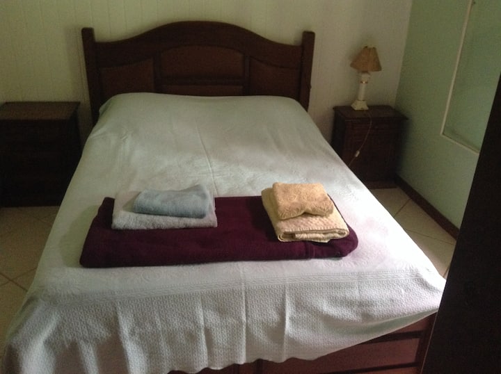 Dhoma e gjumit nr. 4 - Suita kanadeze me 1 krevat dopio