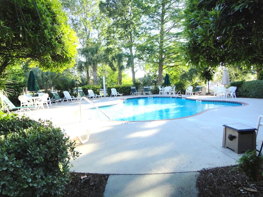 Outdoor Community Pool