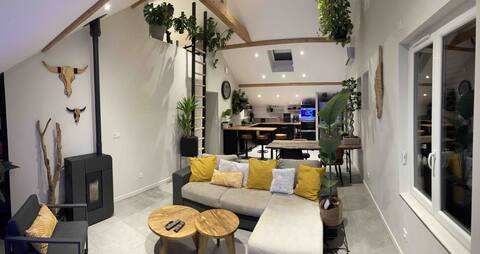 Green 🪴apartment🪴 with terrace ⭐️⭐️⭐️⭐️