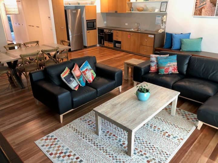 East On Byron Bay 2 Bedroom Poolside Villa - Byron Bay