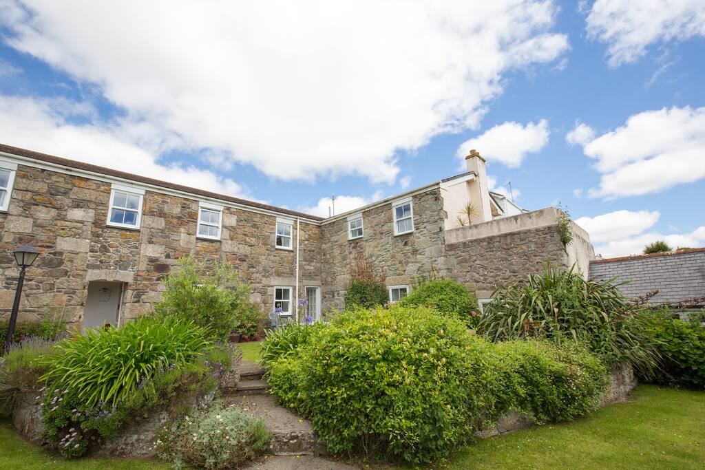 St Pirans Cottages