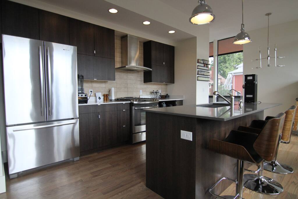 The kitchen has all the basics and then some!