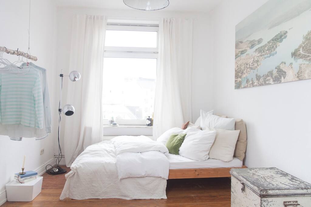Gemütliches Bett zum Wohlfühlen