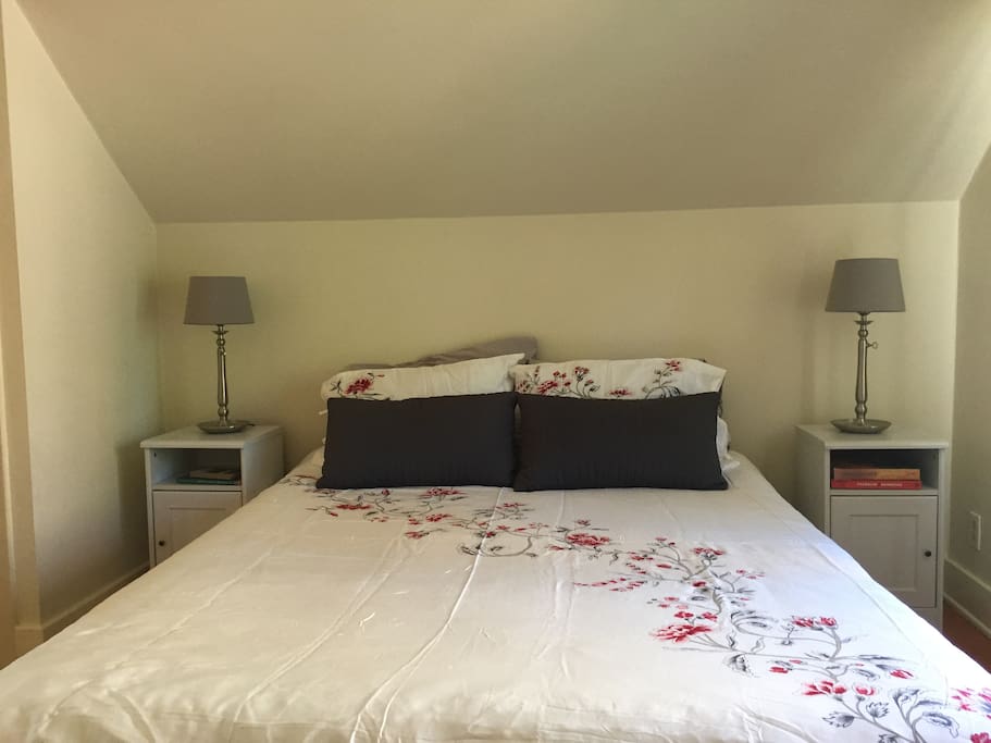Another shot of the queen size bed