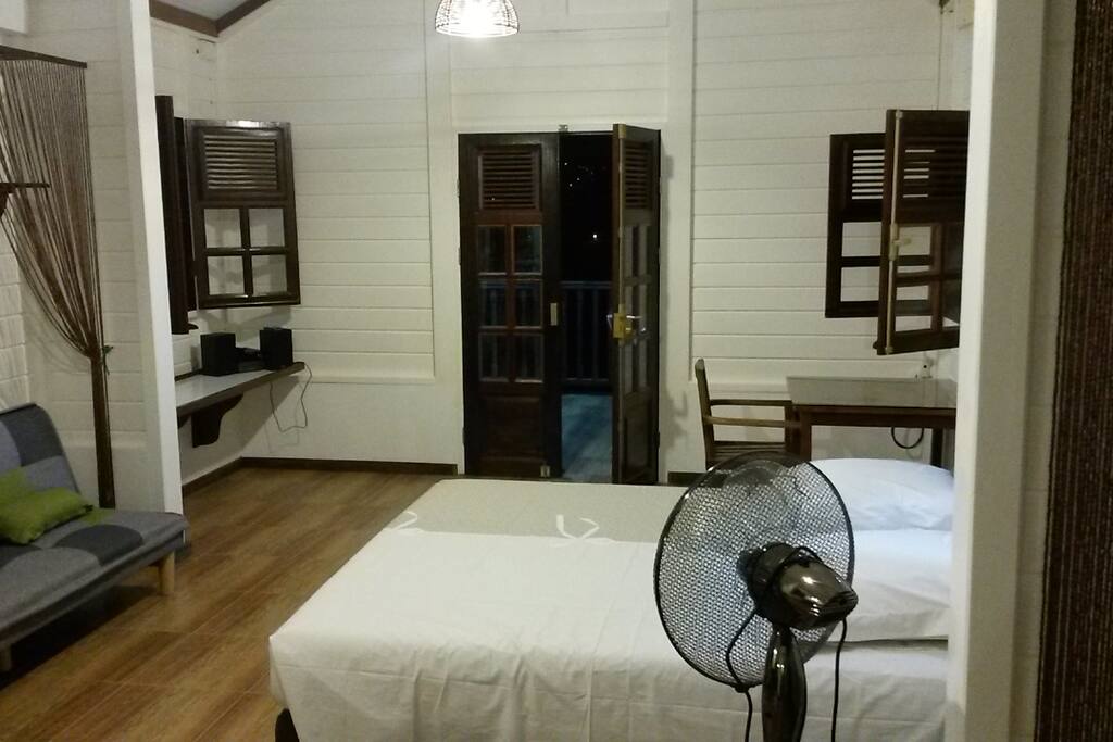 Un grand espace tout en bois