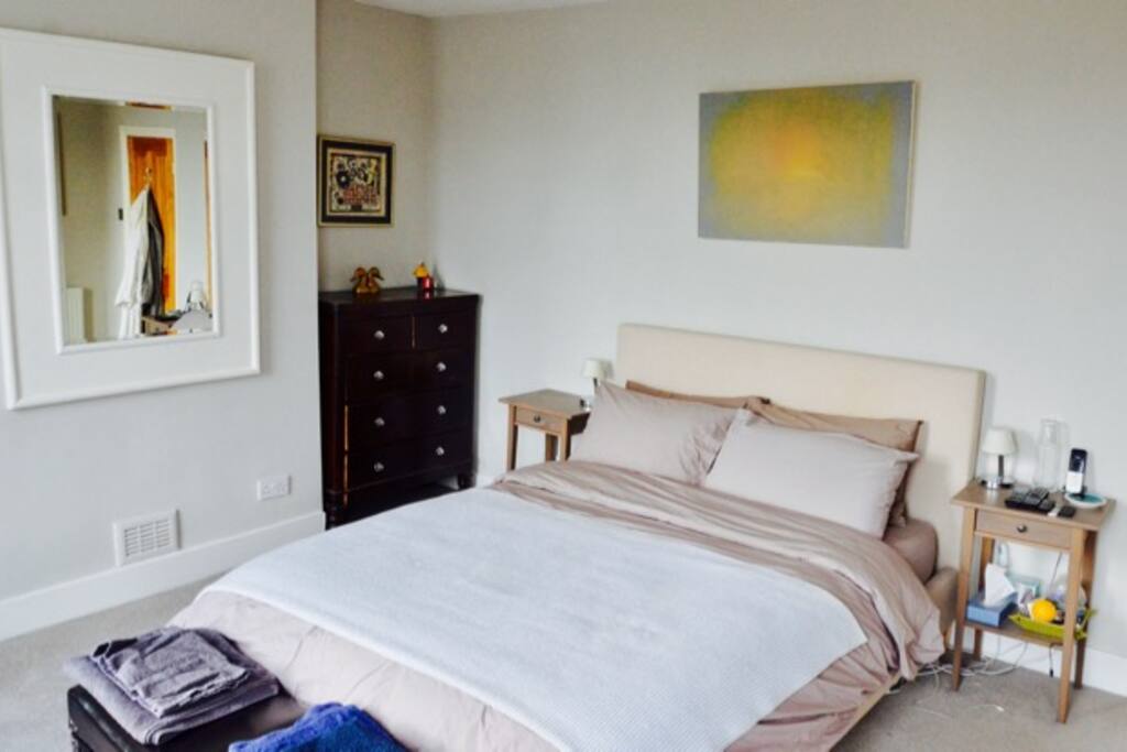 King size bed with memory foam mattress, chest of drawers