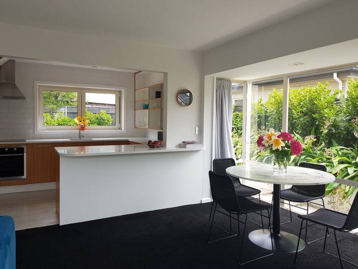 Top 10 Airbnb Vacation Rentals Near Sumner Beach, New Zealand Updated