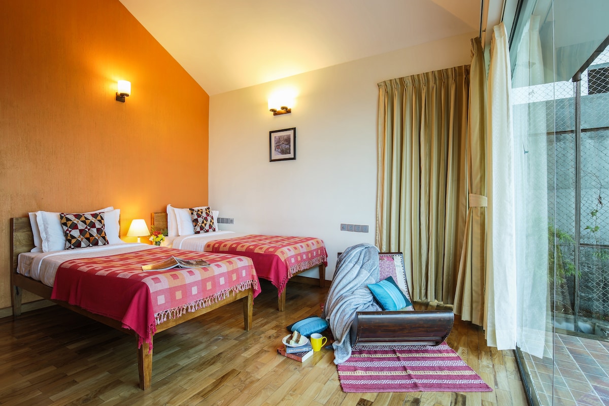 غرفتنا التوأم مثالية للأطفال أو لشخصين بالغين