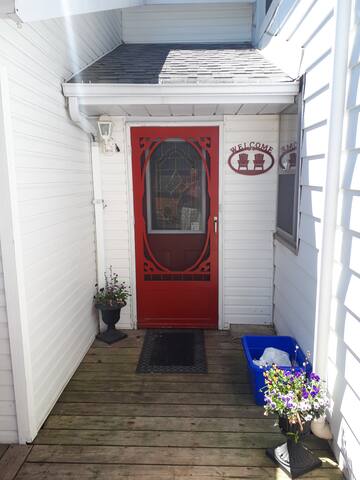 Utica Guest House