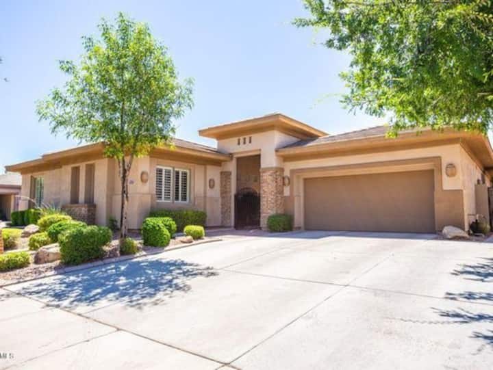 Large Luxury Gilbert Single Story Home - ギルバート, AZ