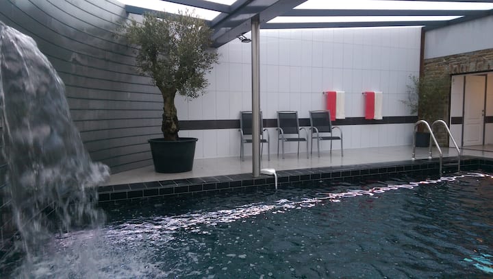Luxury gîte in the heart of the Ardennes with swimming pool