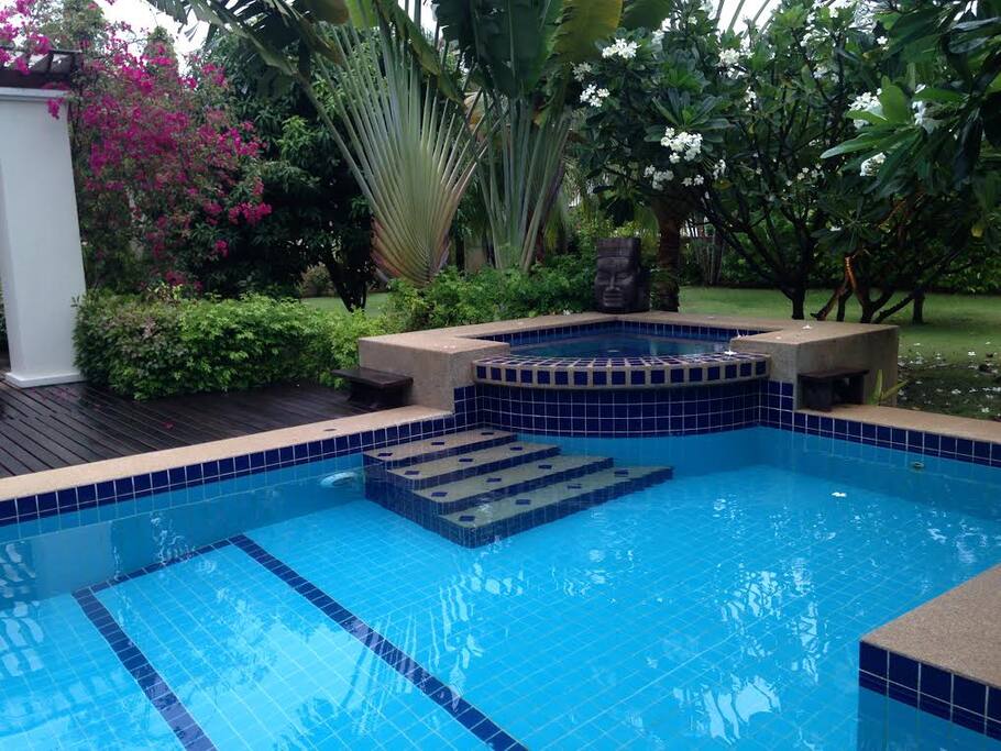 Swimming pool with Jacuzzi & Waterfall