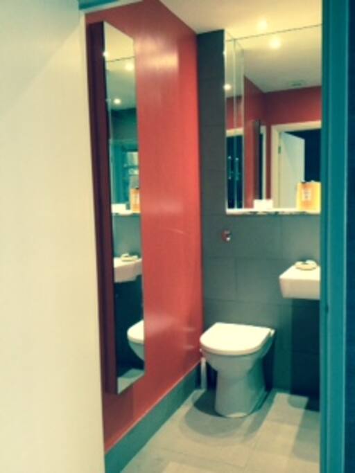 Double Room To Rent Near Southwark Park Double Room To Rent Near Southwark Park